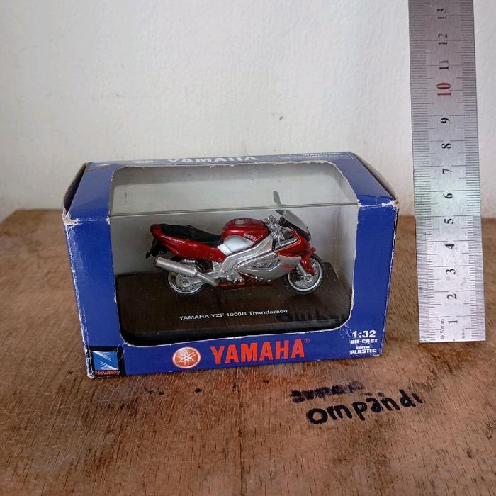 diecast newray Motor yamaha YZF 1000R 2ND