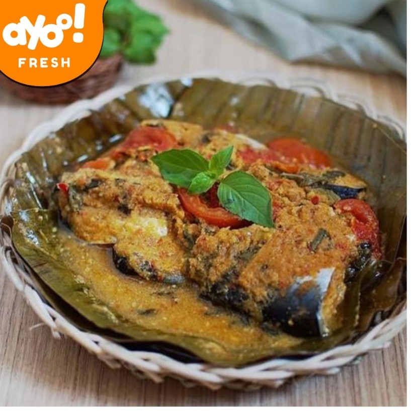 Pepes Ikan Patin Fresh Bumbu Karimata Lauk Siap Makan Praktis Vakum Higienis Tanpa Bahan Pengawet 40