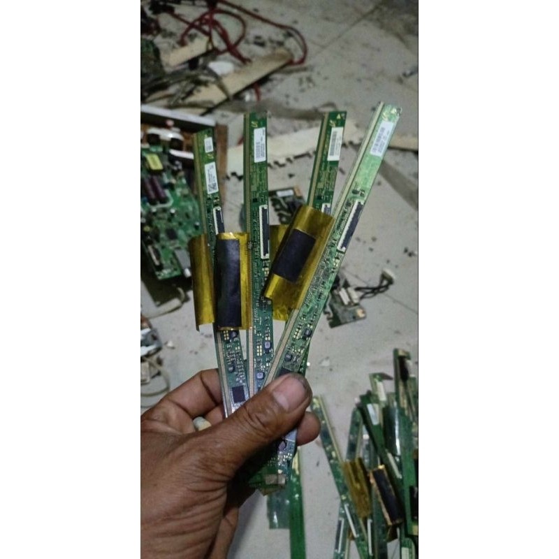 T Con - Tcon - Tikon - Ticon TV LED Polytron PLD32T1506 - 32T1506