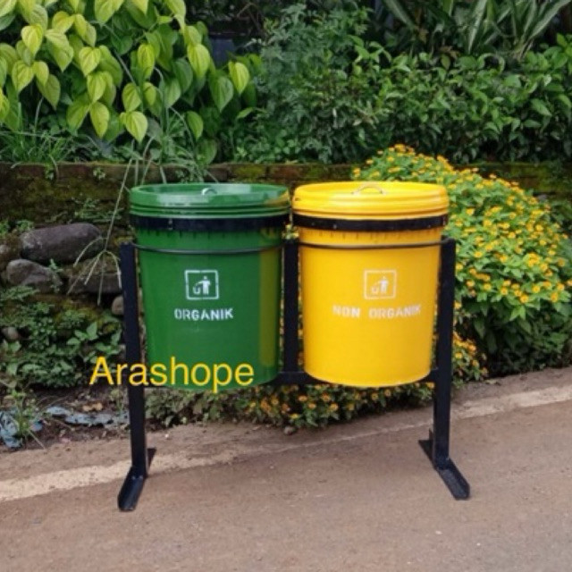 tong sampah plastik 2 pilah 25 liter/ember/pail/tong