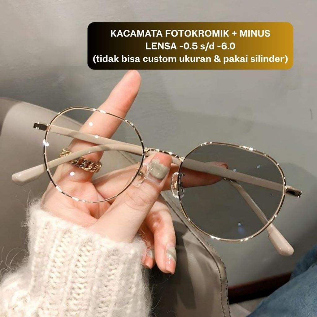 Kacamata Jalan Rabun Jauh Fotokromik Minus -0.5 s/d -6.0 Tanpa Silinder Anti Radiasi Lensa Bening Ko