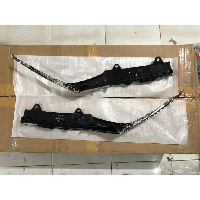 LIST HEADLAMP CRV TURBO LIST Grill Atas CRV TURBO FACELIFT Original - KANAN PASS