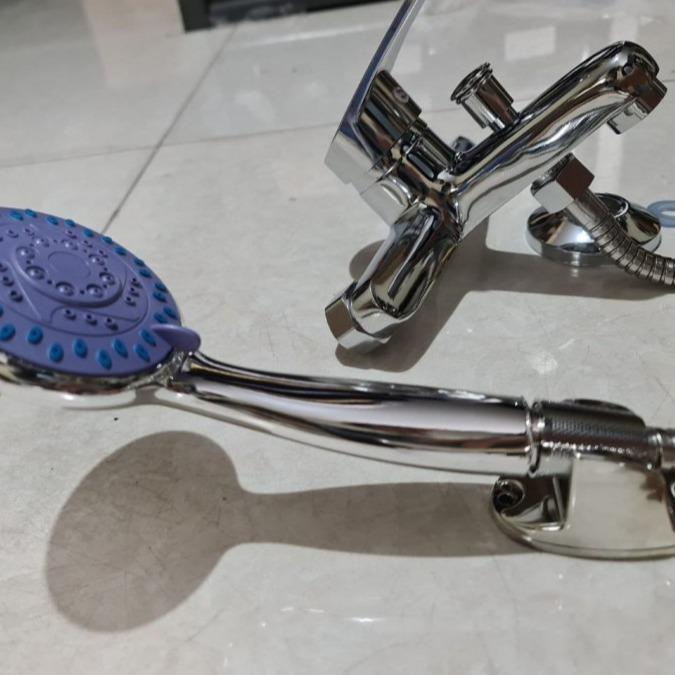 NEW PRODUK Kran Bathub Panas Dingin Kran Mixer Bano Komplit Shower PROMO TERMURAH Keran - Hanger bia