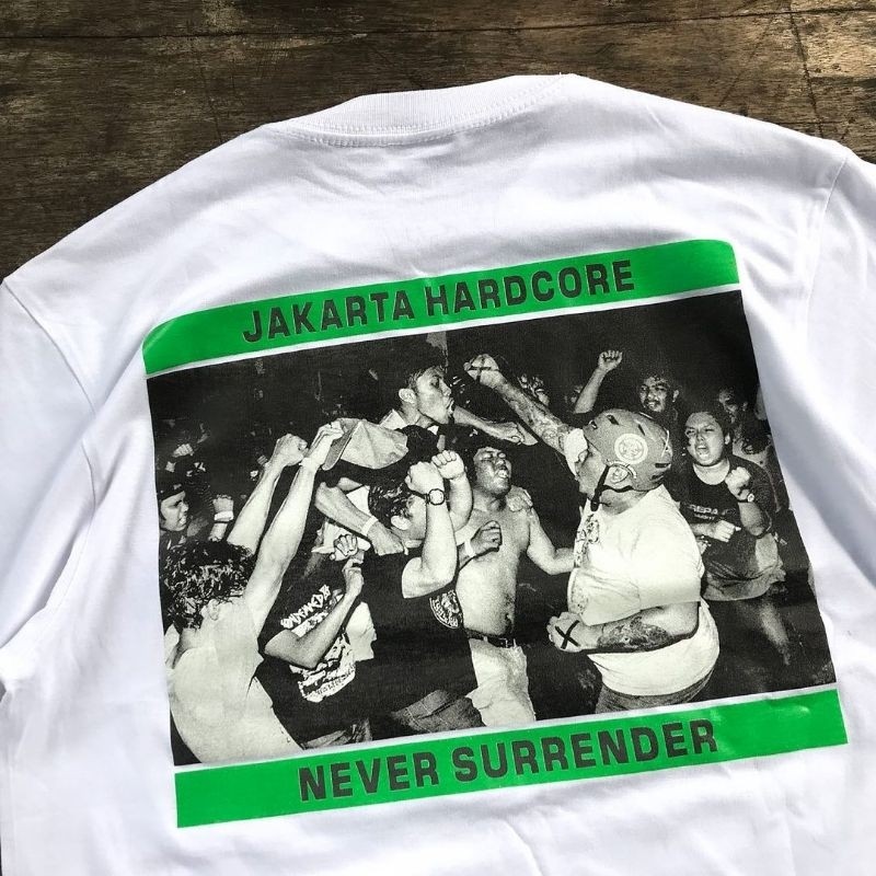 (COD) STRAIGHT ANSWER NEVER SUREENDER TSHIRT WHITE