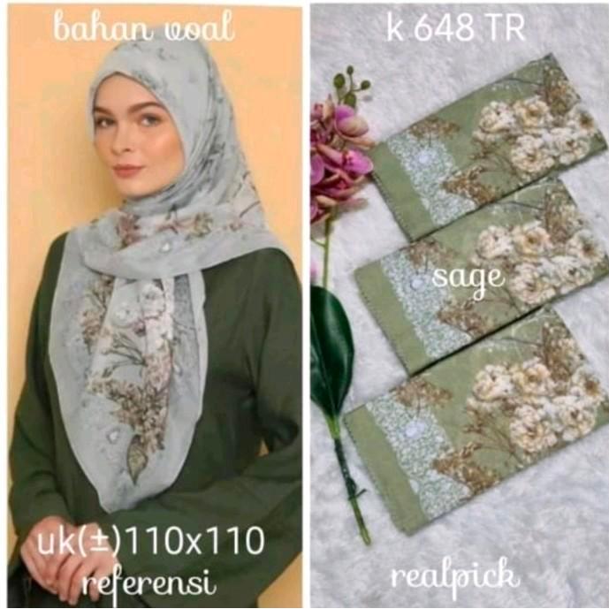 HIJAB SEGI EMPAT VOAL MOTIF BUNGA SAGE