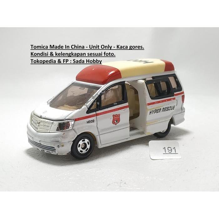 No 78 HR02 Toyota Alphard Ambulance Hyper Rescue Tomica Diecast Miniatur
