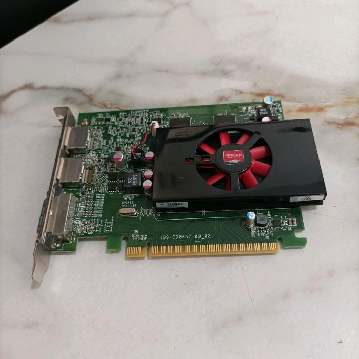 VGA Card PC AMD Radeon R7 450 4GB GDDR5 128 Bit Original Copotan Support Intel AMD Profil Standar