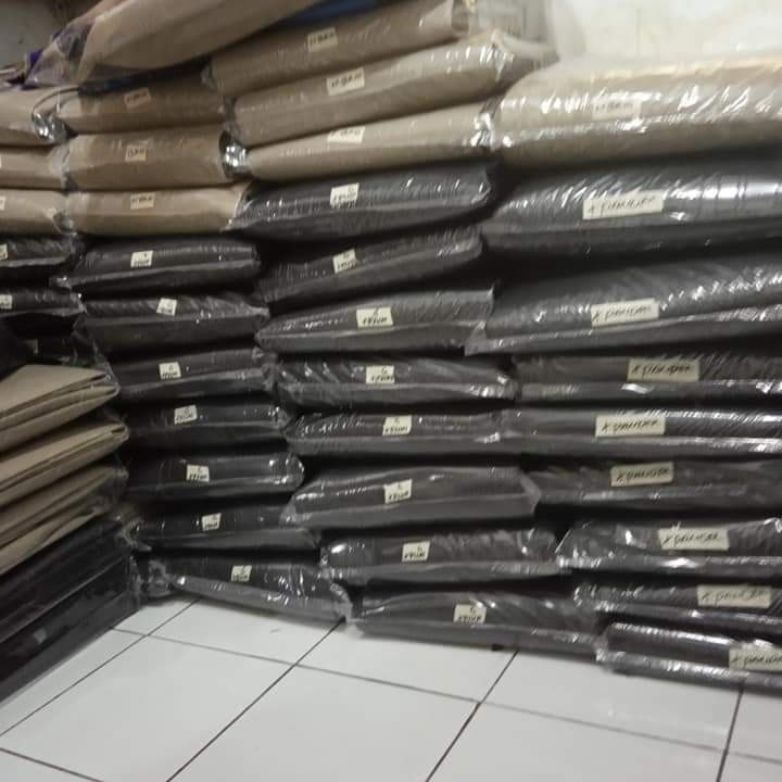 Karpet dasar mobil Fortuner Vrz