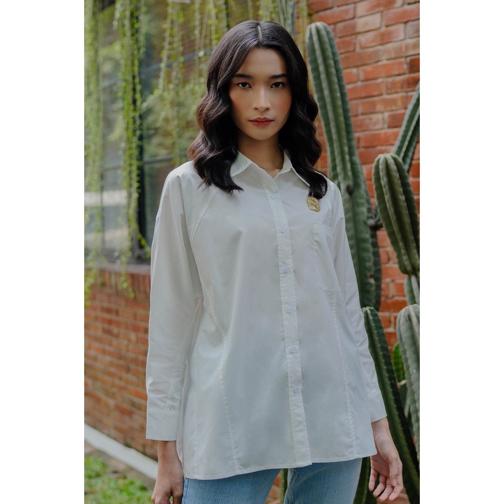 Benang Jarum Maika Shirt - White