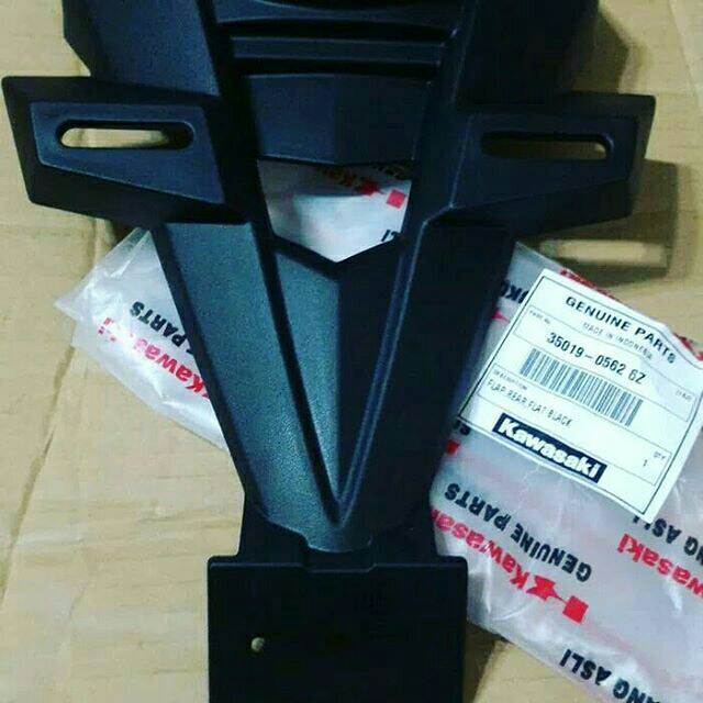 Spakbor belakang Kawasaki ninja 150 RR New