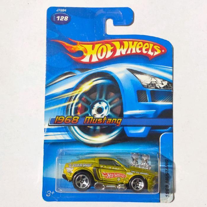 Mainan Hot Wheels Tooned 1968 68 Mustang hijau olive 2006