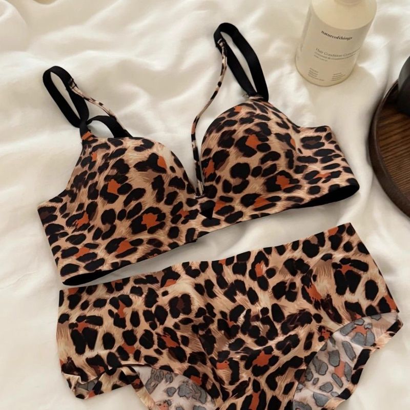 LadyAllure COD Set Bra & Celana Dalam Wanita Motif Macan Tutul Sederhana Nyaman Tanpa Kawat Cawan 3/