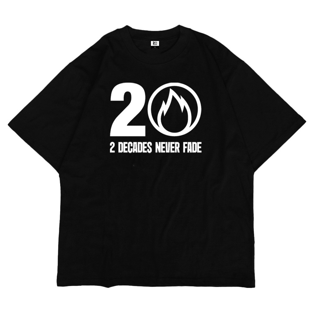 2 DECADES NEVER FADE | CROOZ HEAVYWEIGHT OVERSIZED T-SHIRT | BLACK