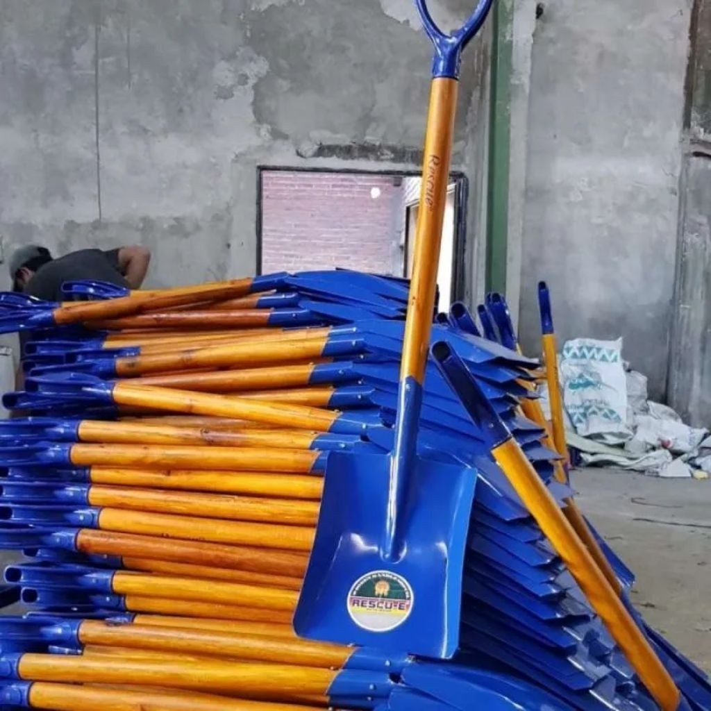 sekop pasir rescu e tebal/sekop pvc kotoran kandang