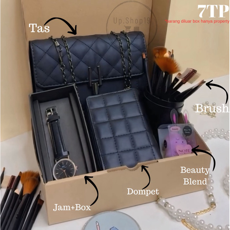 HAMPERS CEWEK / KADO CEWEK / GIFT BOX CEWEK / KADO ANNIVERSARRY / BEAUTY BLENDER / SPONS MAKE UP / B