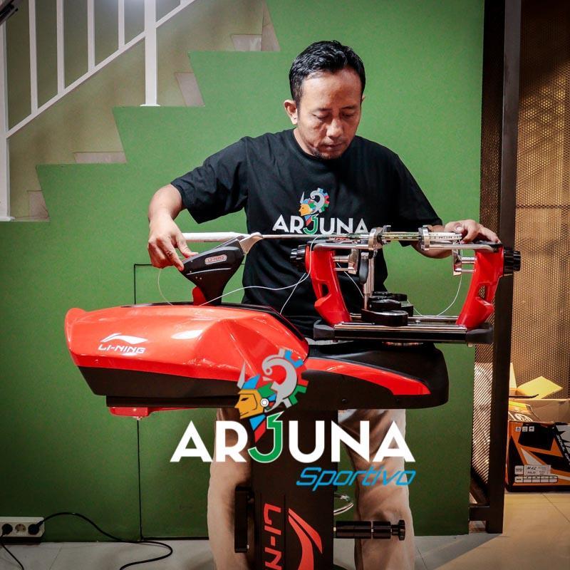 PEMASANGAN SENAR BADMINTON DENGAN MESIN DIGITAL