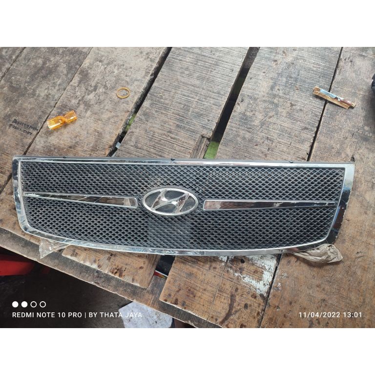 Grill hyundai accent avega