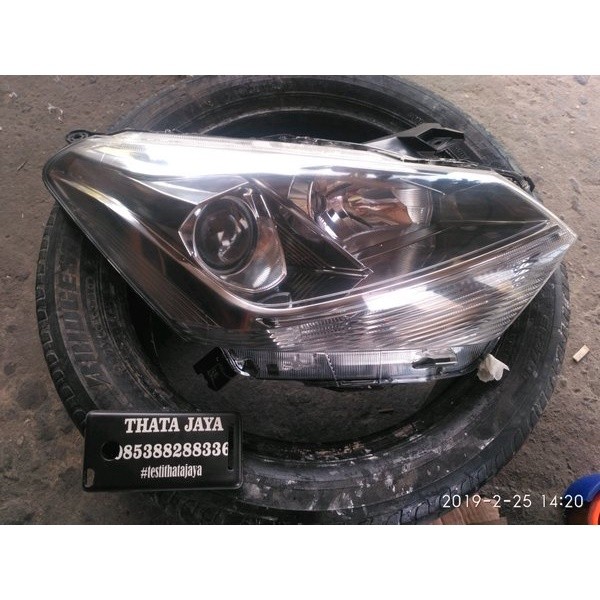 lampu depan ayla lampun depan agya headlamp ayla headlamp agya