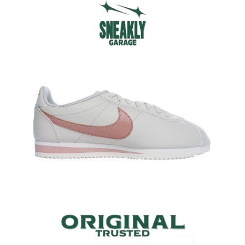 Sepatu Nike Classic Cortez Leather Light Bone Gold Particle Pink    Sneakers Unisex
