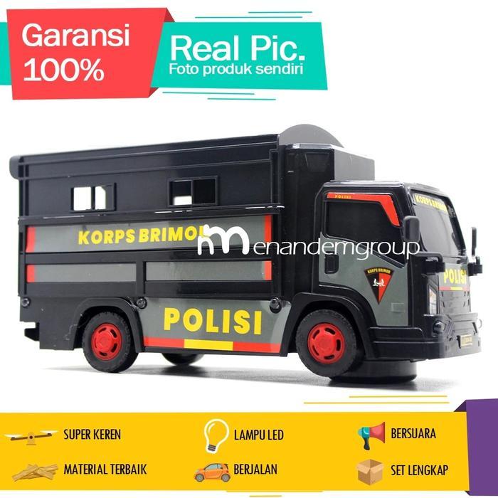 Mainan Mobil Mobilan Truk Oleng Fuso Basuri Engkel TNI Polisi Militer Berlajan Bersuara LED - Hitam 