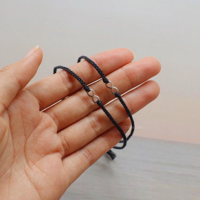Fleur_ Radalexo Infinity Set Couple Bracelet