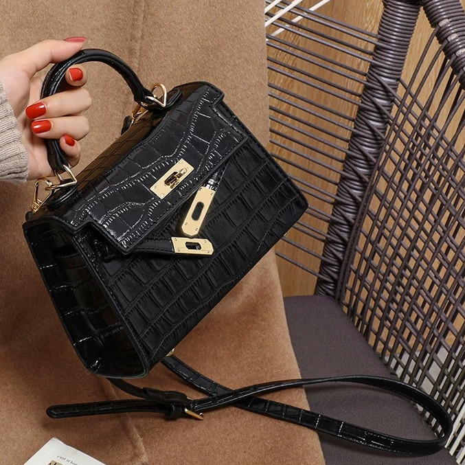 Tas Wanita Tas Bahu Persegi Kecil Tas Wanita Cantik Hitam/Putih Mewah Kelas Atas Amo