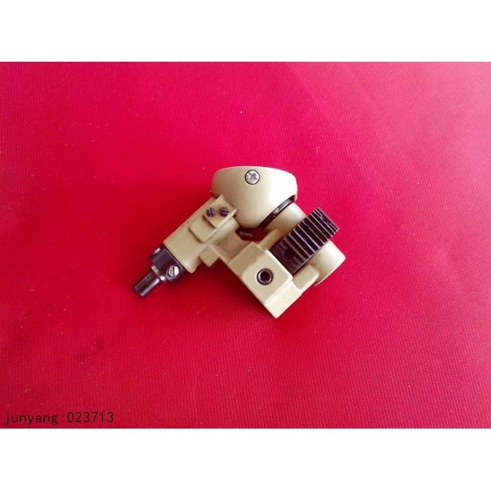 ACCESSORIES SPARE PARTS HIGH QUALITY SEWING ROLLAR FRAME 35873AJ FOR UNION SPECIAL 35800