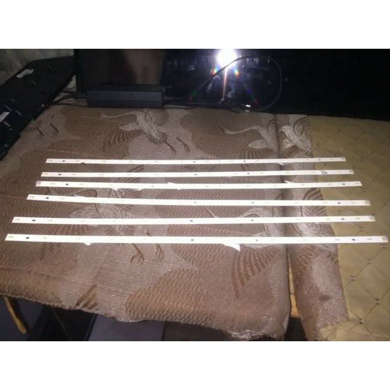 Lampu Backlight Tv Polytron PLD24T800 - PLD24T810 - 24T800 - 24T810