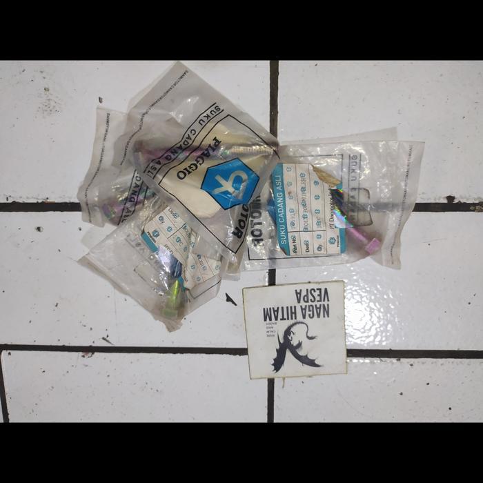 baut knalpot Vespa m 88 ORI Nos Danmotor biru excel Exclusive px