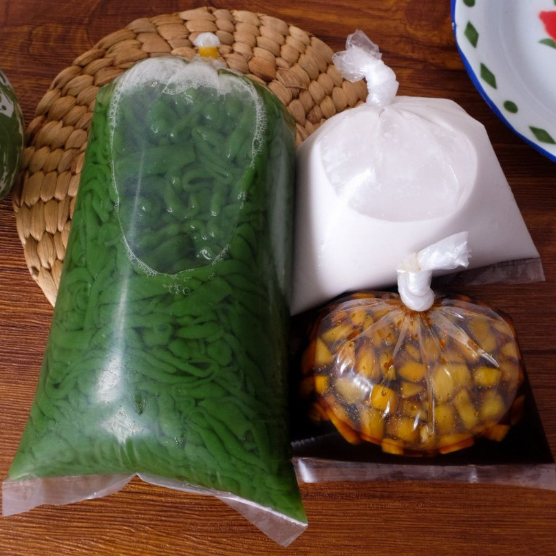 ES CENDOL DAWET DAUN SUJI ASLI TANPA PENGAWET (INSTAN/SAMEDAY)