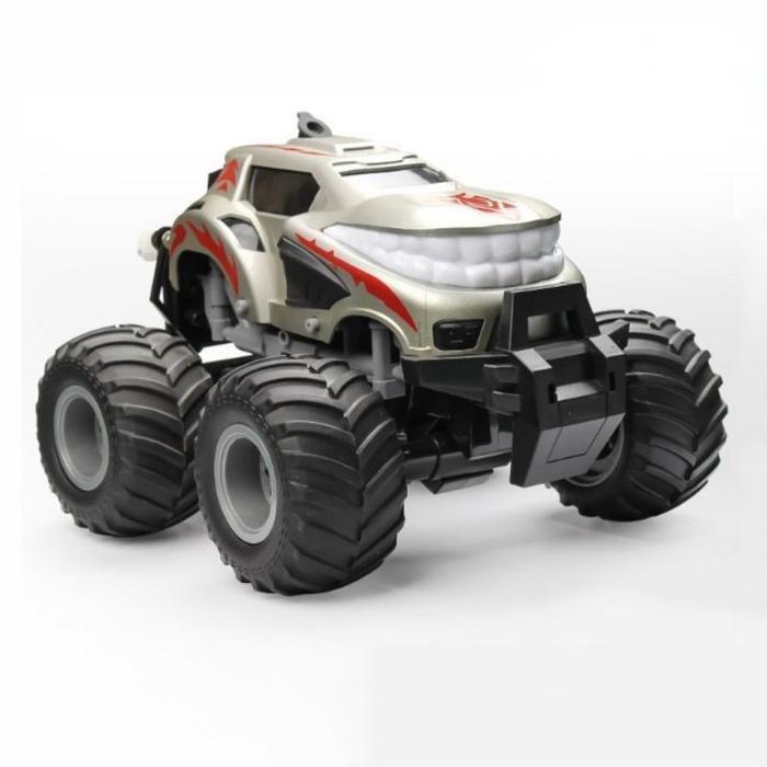 Mobil RC Monster Truck Big Wheel Efek Asap & Lampu LED Mainan Remote Off Road Anak