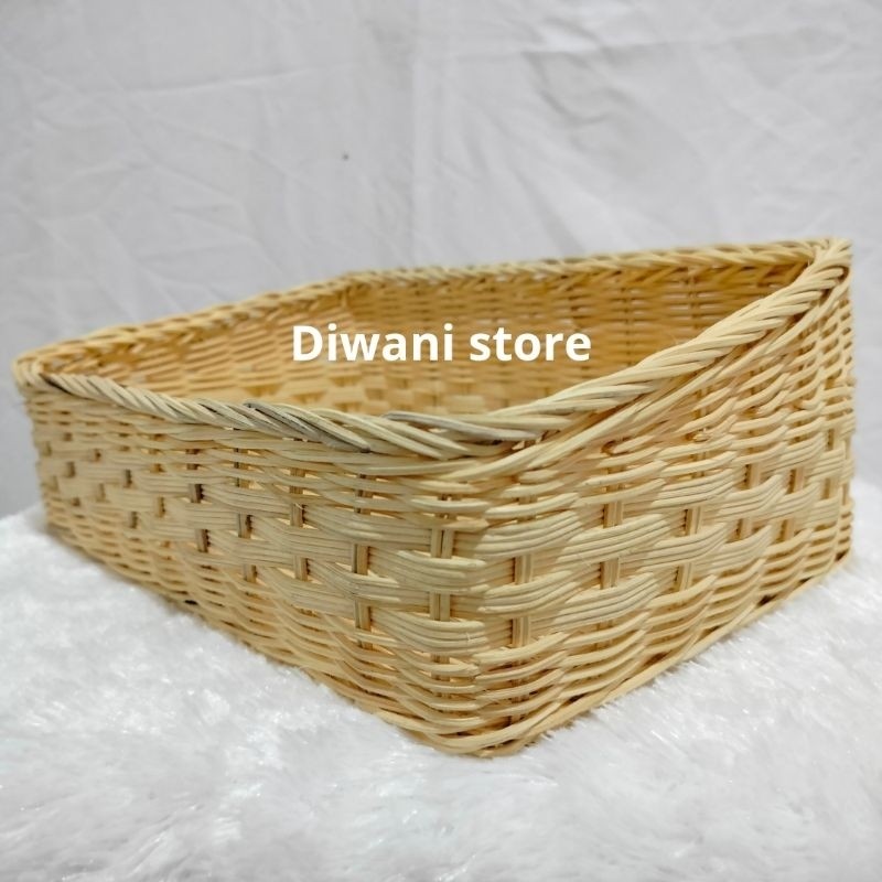 READY Keranjang Rotan /Keranjang kotak Miring/Keranjang Hantaran,Seserahan