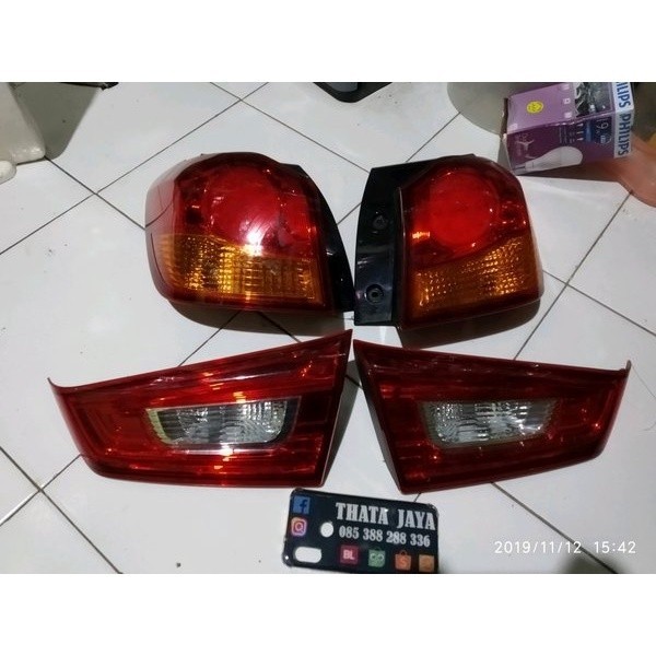 stoplamp outlander sport lampu belakang outlander