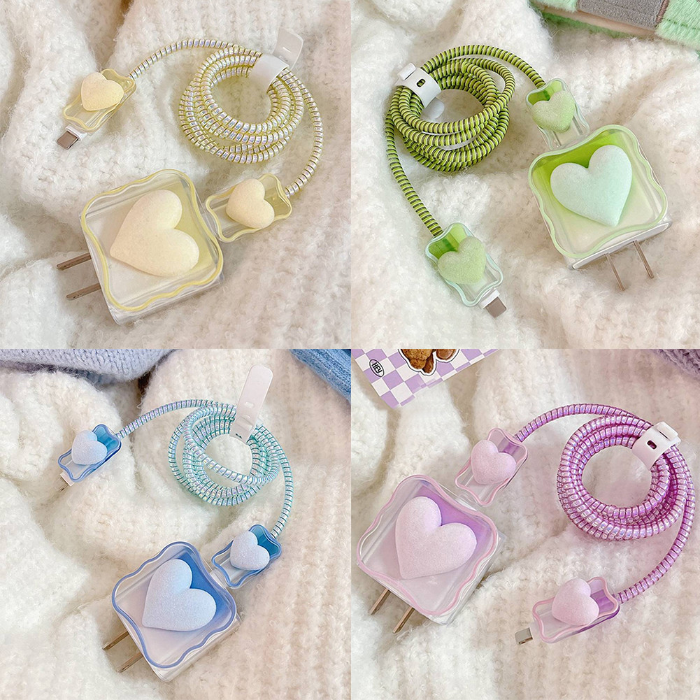 Pelindung Charger Kabel Berbentuk Hati Silikon Lentur untuk Ponsel dan Laptop