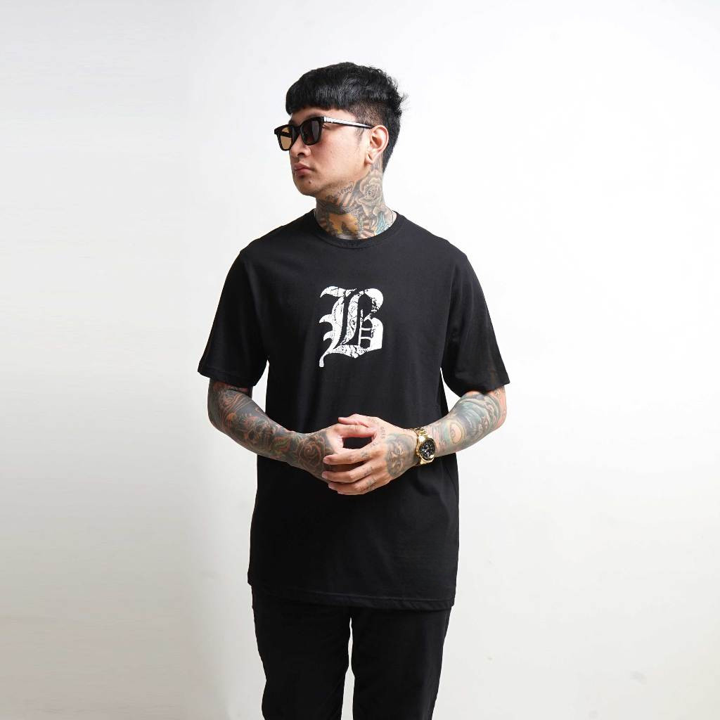 Distressed Gothic  B  Graphic Black Oversize T-Shirt   Dark Punk Retro Streetwear Tee