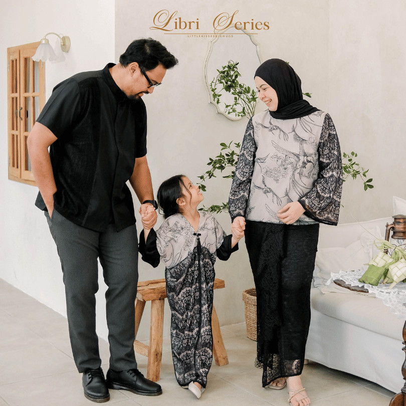Littlekisses: Raya Edit: Libri Series | Baju lebaran hitam tunik kaftan ibu, anak, remaja