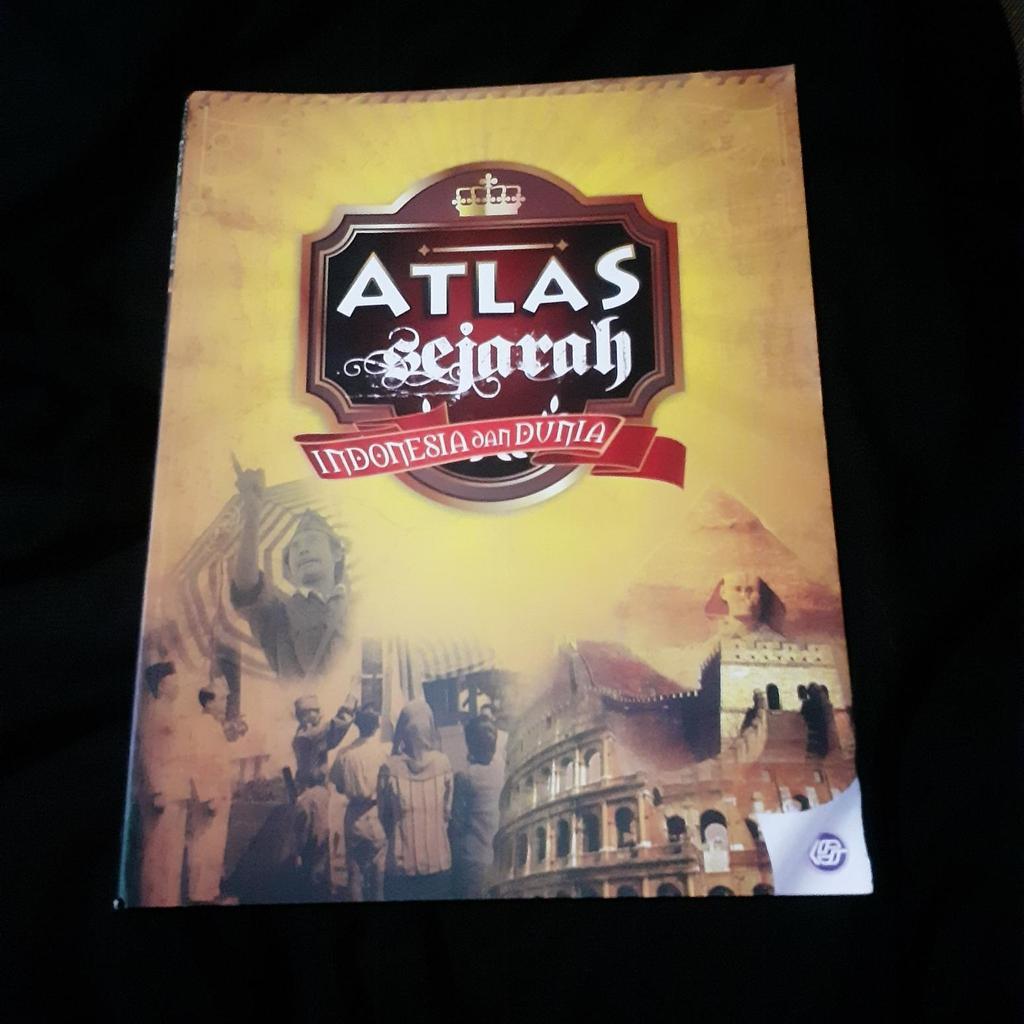 Atlas Sejarah Indonesia dan Dunia