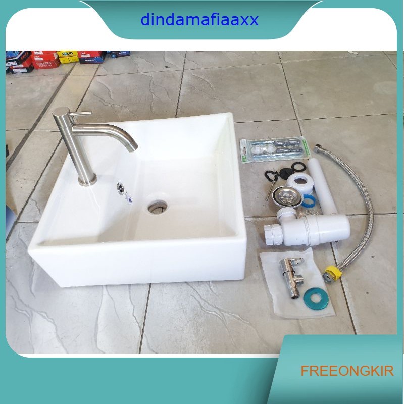 wastafel keramik kotak besar paket lengkap kran SUS304