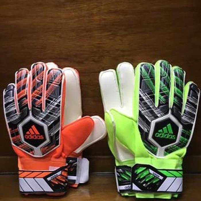 Sarung tangan bola kiper Anak Tulang Adidas Bagus