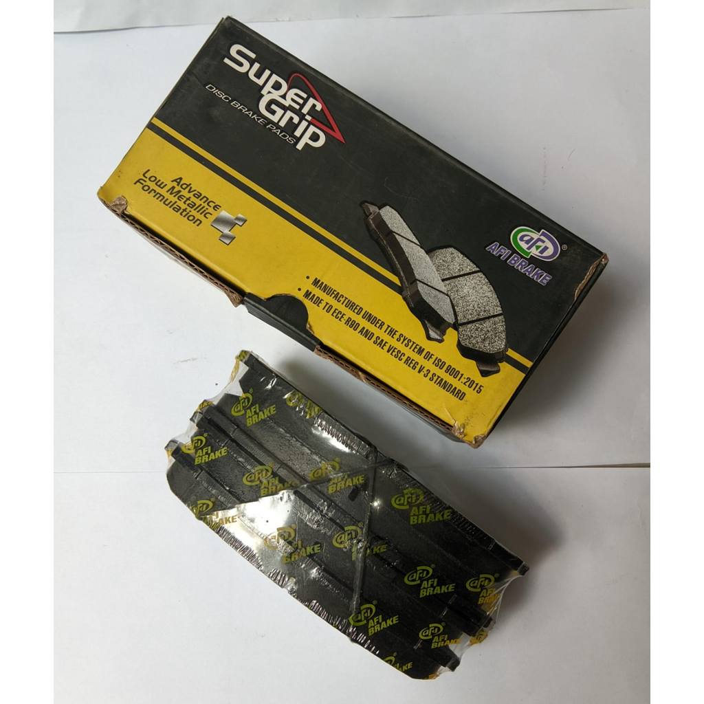 BRAKE PAD KAMPAS REM DEPAN LAND CRUISER PRADO