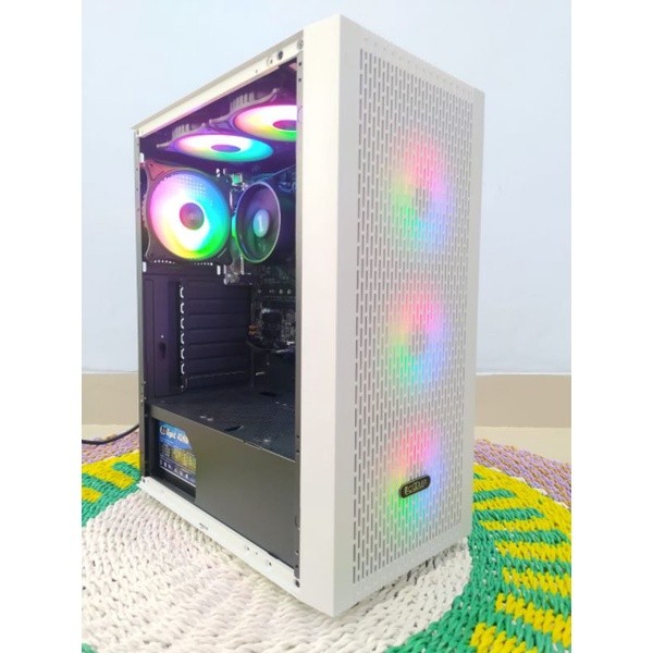 Gaming Render PC Ryzen 5 2400G 16GB DDR4 240GB SSD PES PUBG Valorant