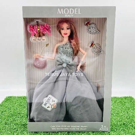 Venturo88 Boneka berby + acesoris SNI