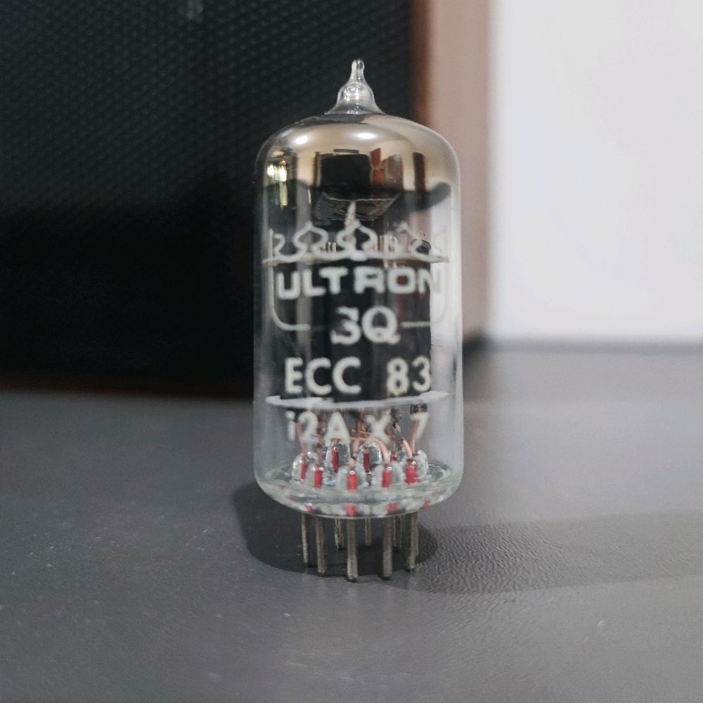 Ultron ECC83 / 12AX7 Tabung Preamp Tube