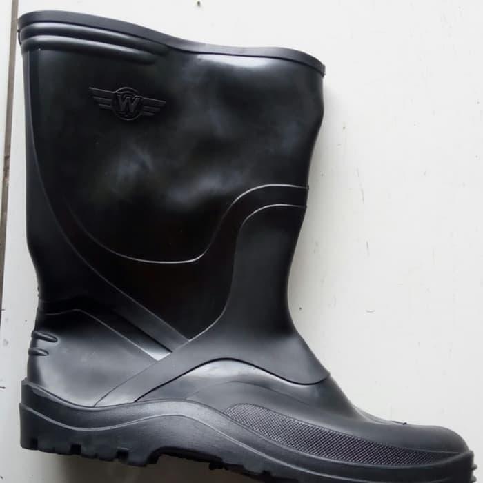 Sepatu Boot Wing On Hitam Pendek/ Boots WingOn Murah