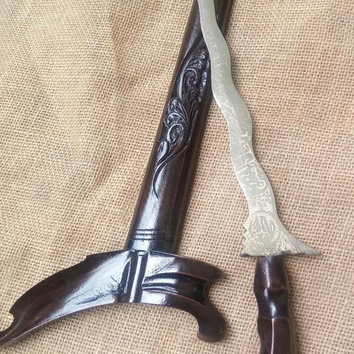 Keris Kuningan Besar Kaligrafi [Terlaris]
