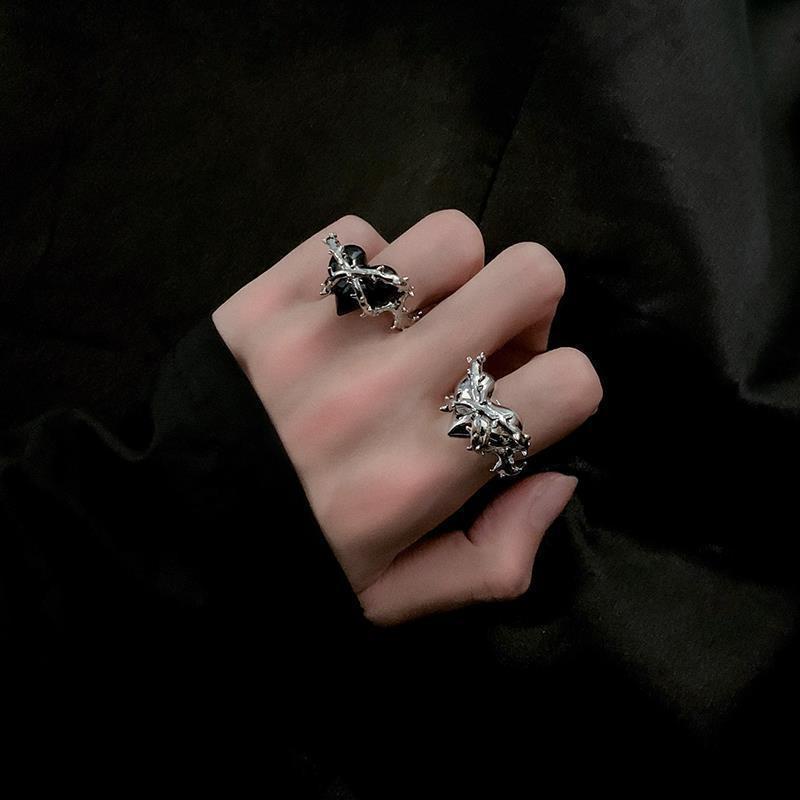 Briars Love Cincin Accessies Punk Dark