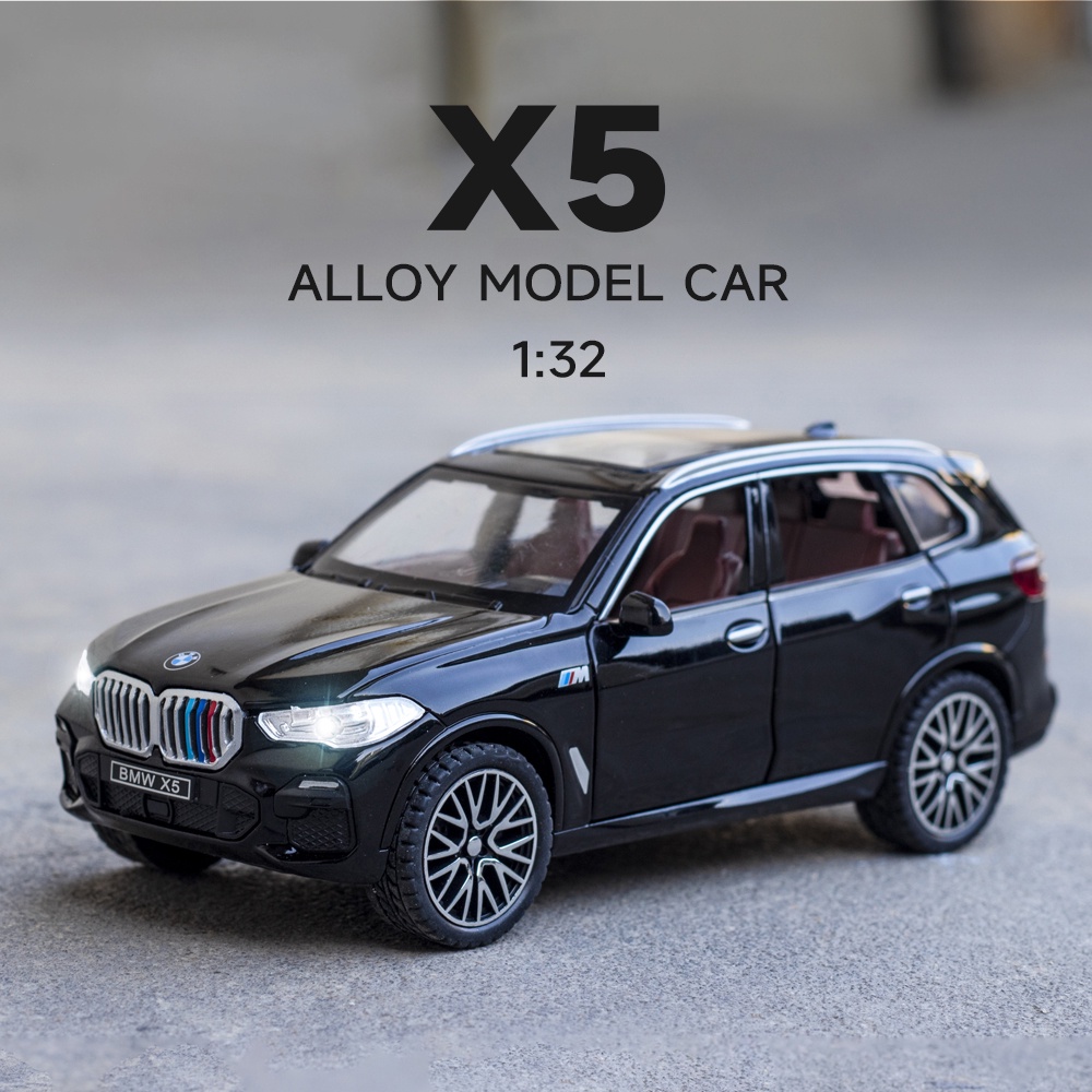 Diecasts Alloy X5 SUV BMW 1: 32model Mobil Suara Cahaya Simulasi Mainan Mobil