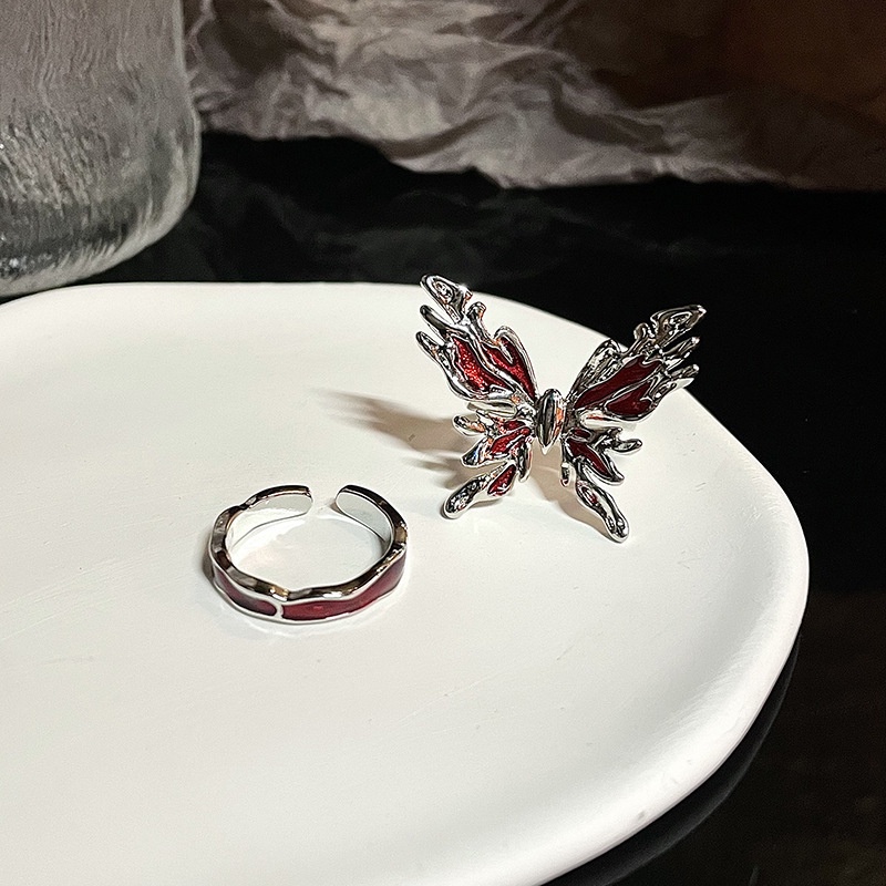 Aksesoris Cincin Kupu-Kupu Merah Kepribadian Cahaya Mewah Retro