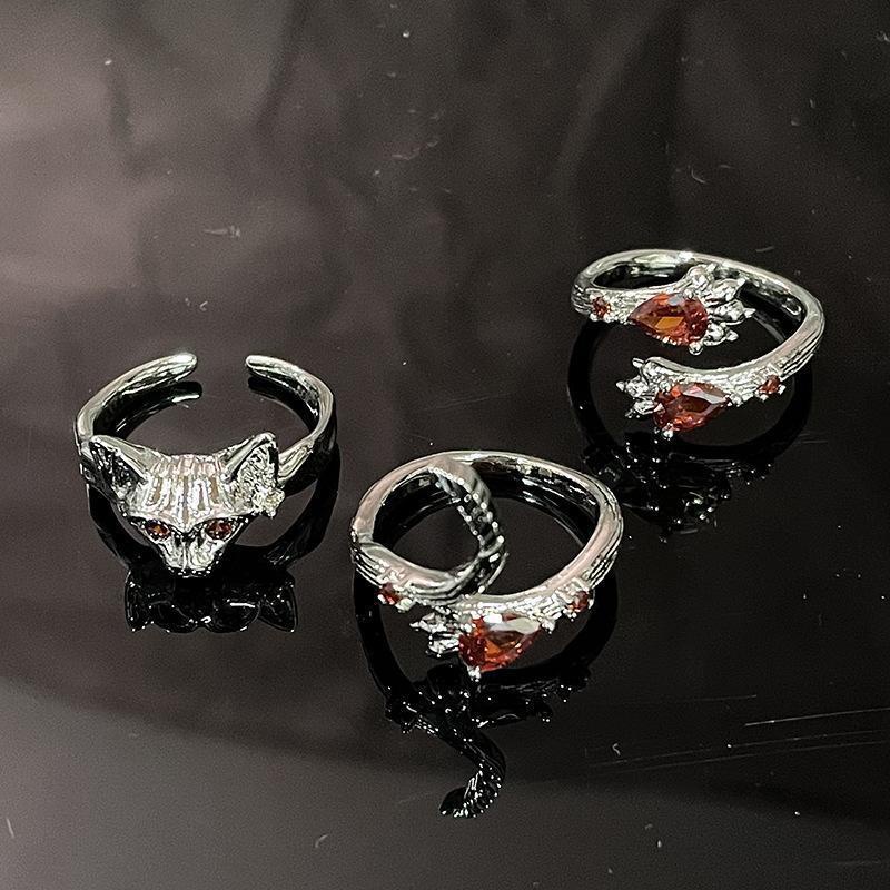 Cincin Zirkon Merah Aksesoris Pasang Indah Kepribadian Fashion Gelap