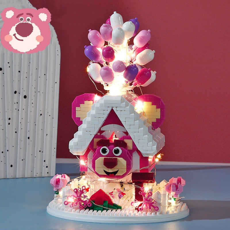 Konstruksi Set Bahan Plastik ABS Balon Strawberry Bear Untuk Rumah Anak Perempuan